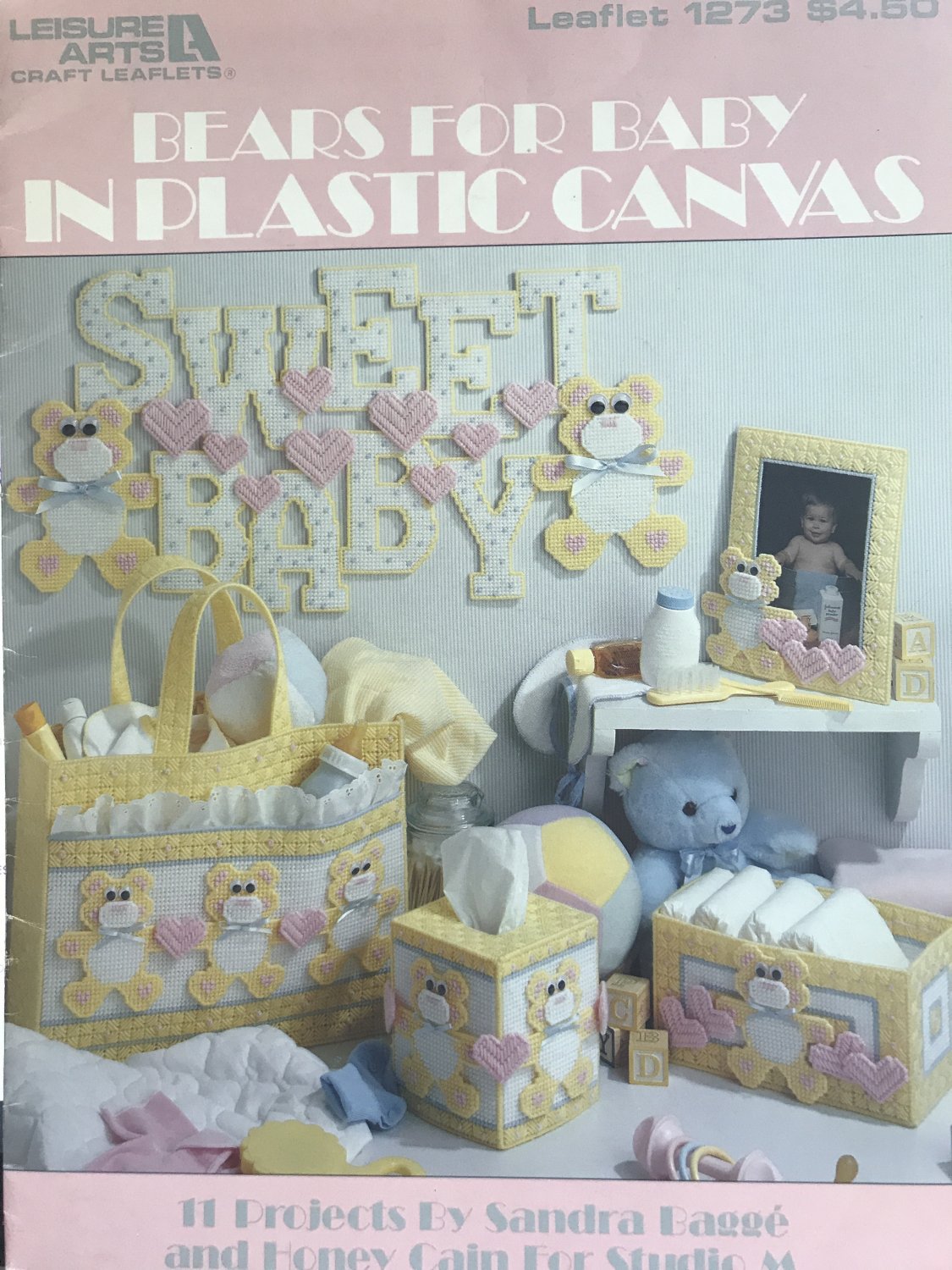 Bears for Baby in Plastic Canvas 11 projects Leisure Arts 1273