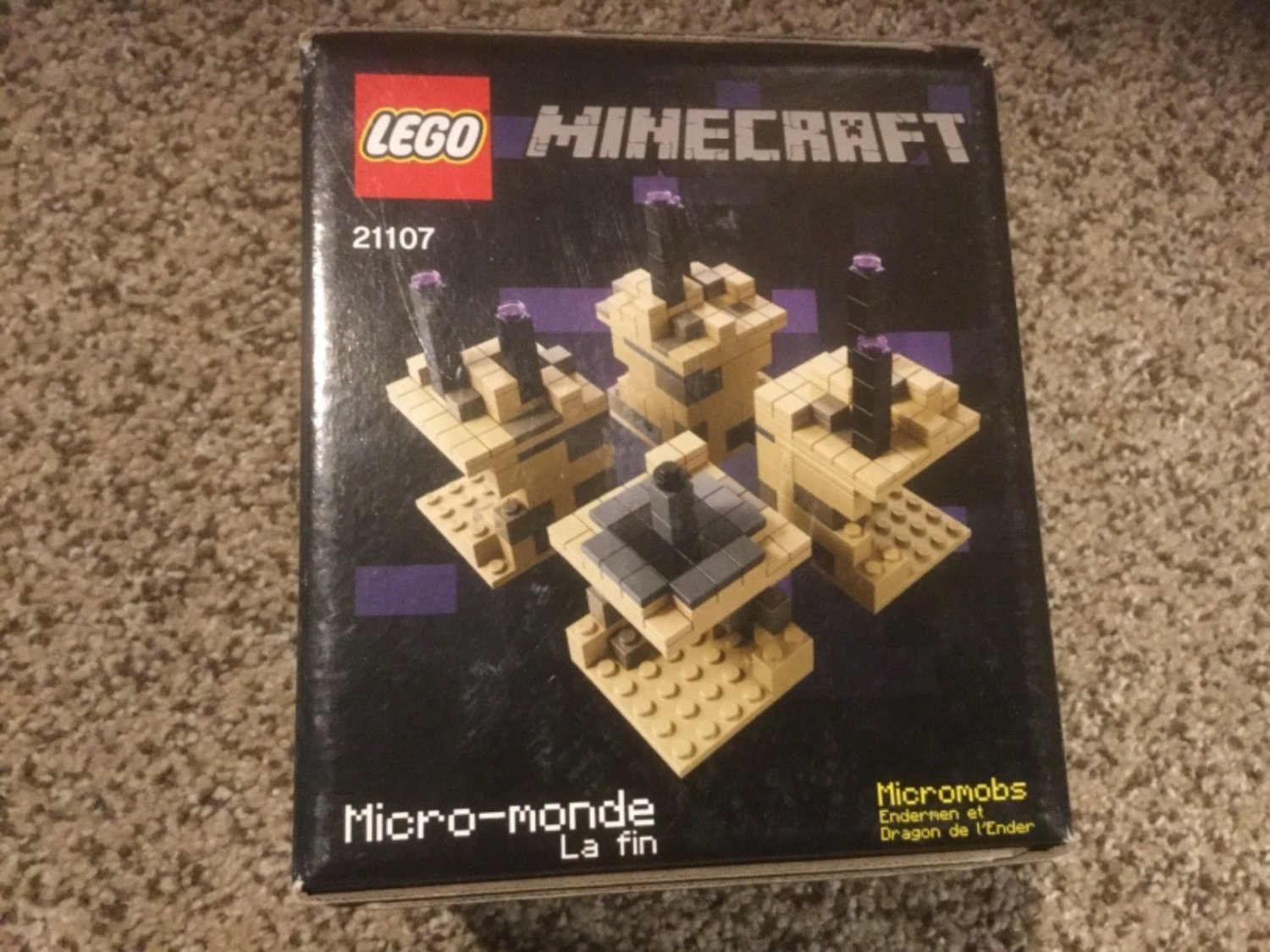 LEGO 21107 Minecraft Micro World: The End