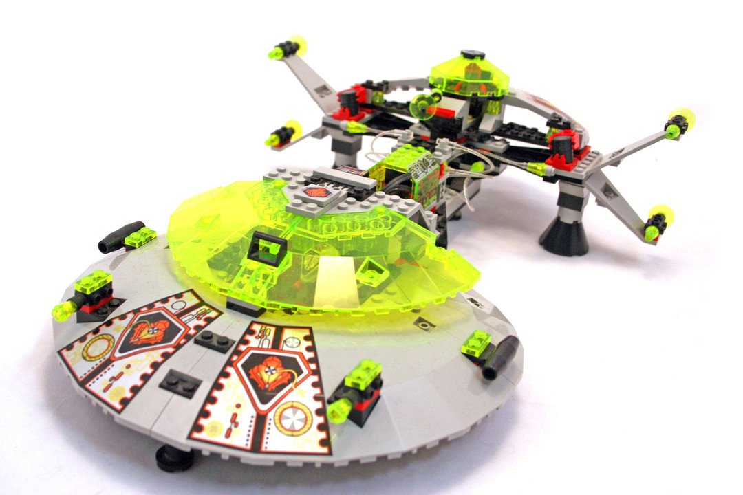 LEGO 6979 System UFO Series Interstellar Starfighter Retiered and Rare