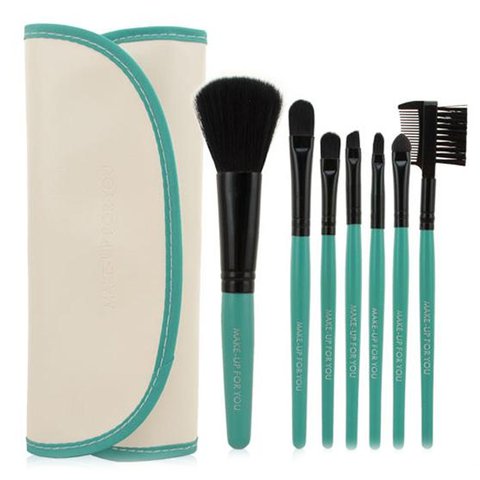 MY BRUSH SET - 7 PIECE BRUSH SET WHITE AND GREEN