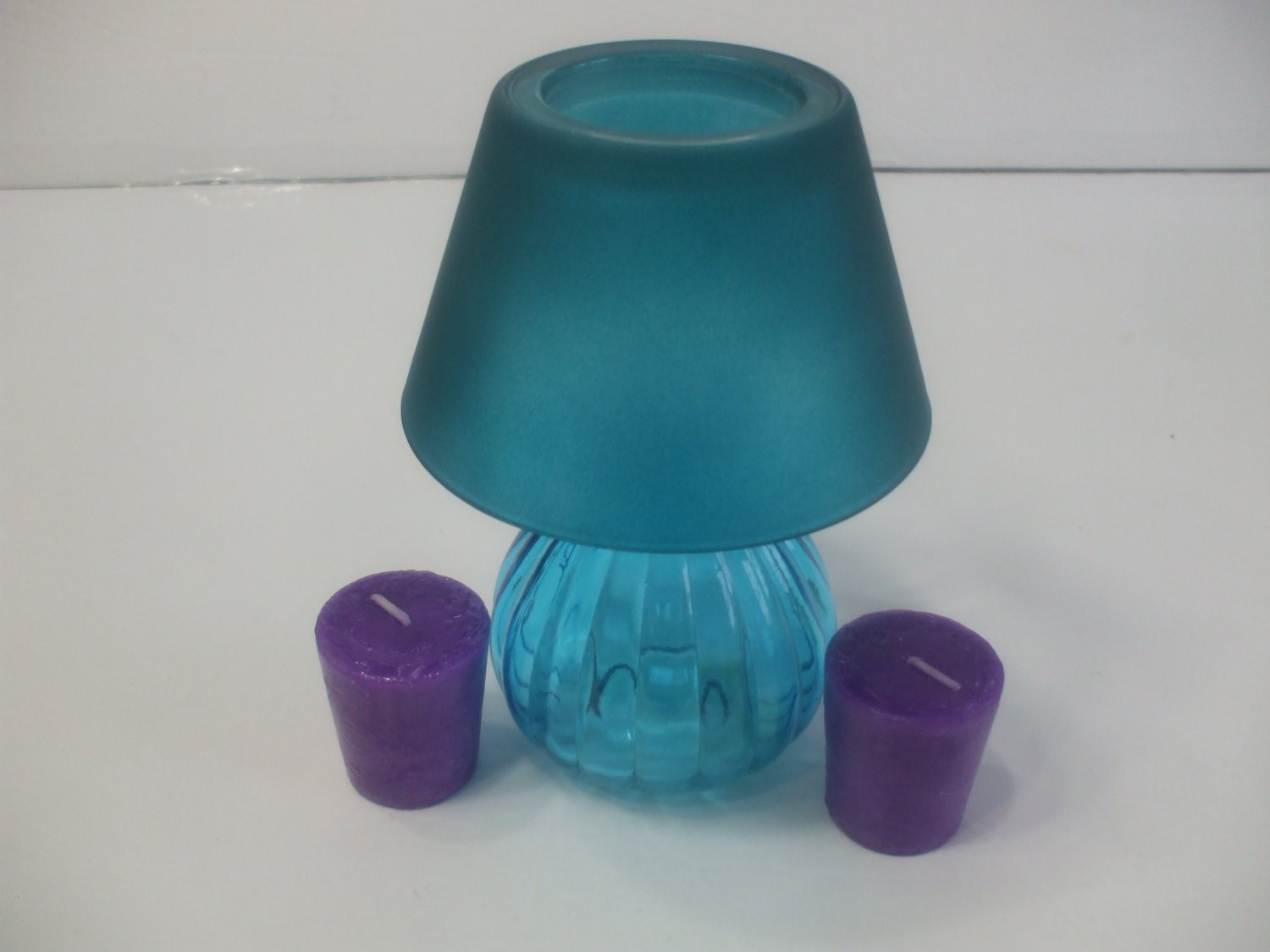 Mini Blue Glass Candle Holder Lamp With 2 Mini Lavender Scented Votive Candles