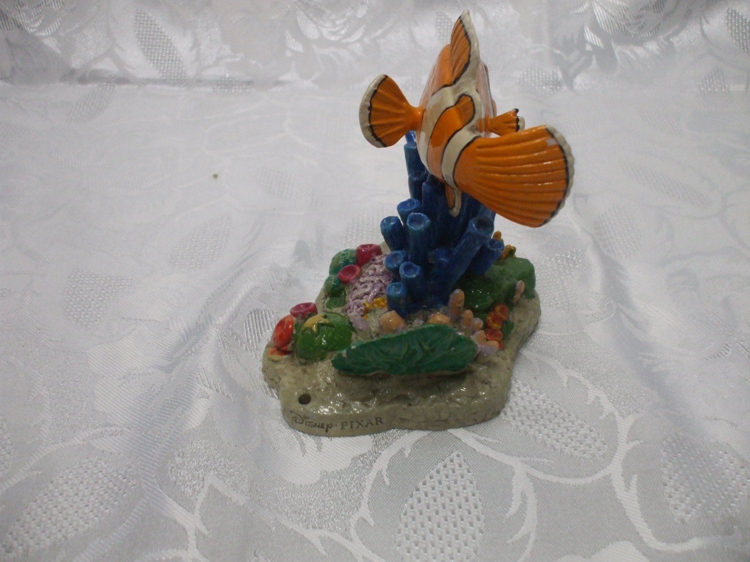 Disney Pixar Finding Nemo Ceramic Aquarium Decoration