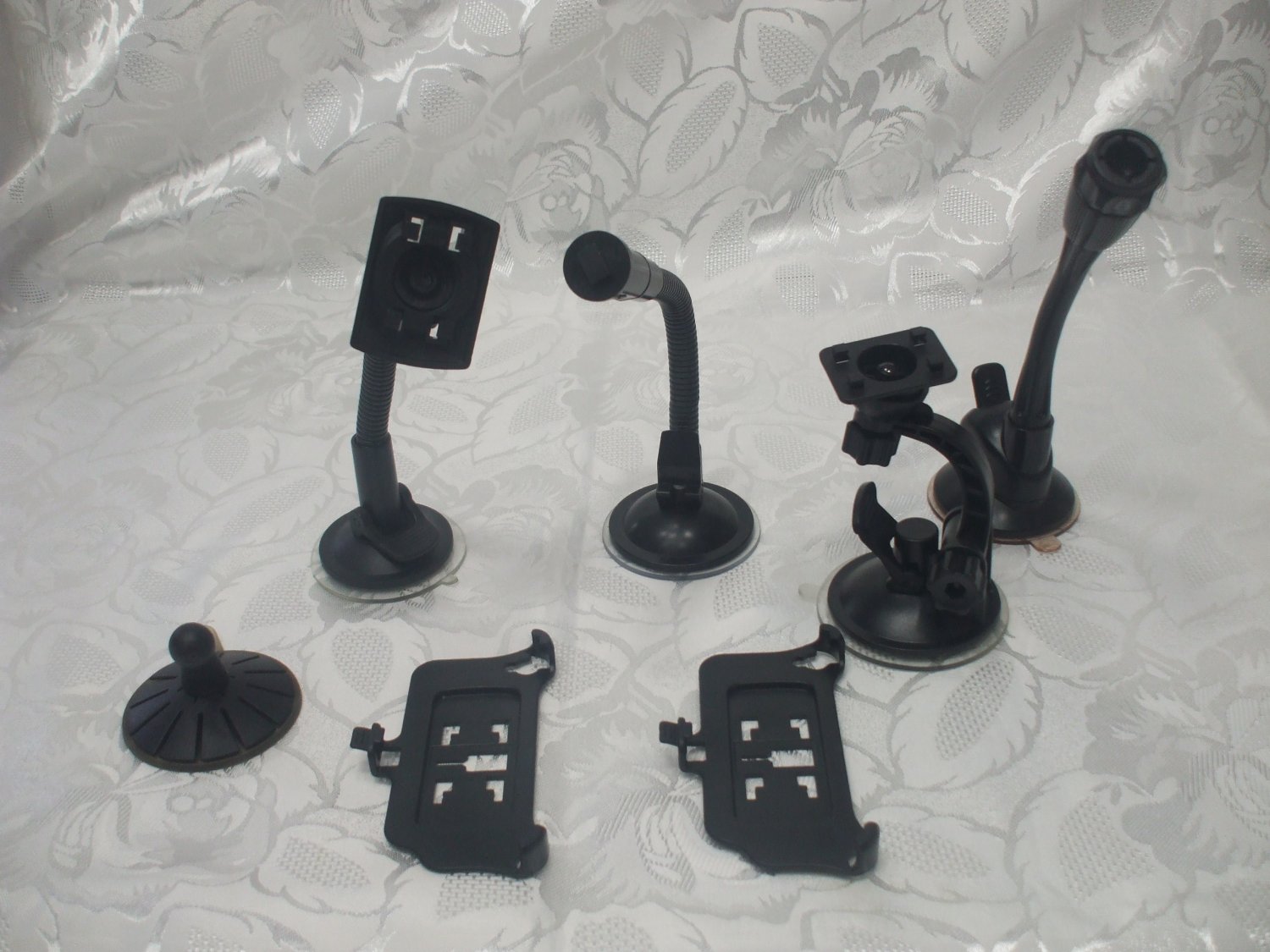 Lot 7 Pcs Hands Free Cell Phone Car Mount Holders. Replacement Parts
