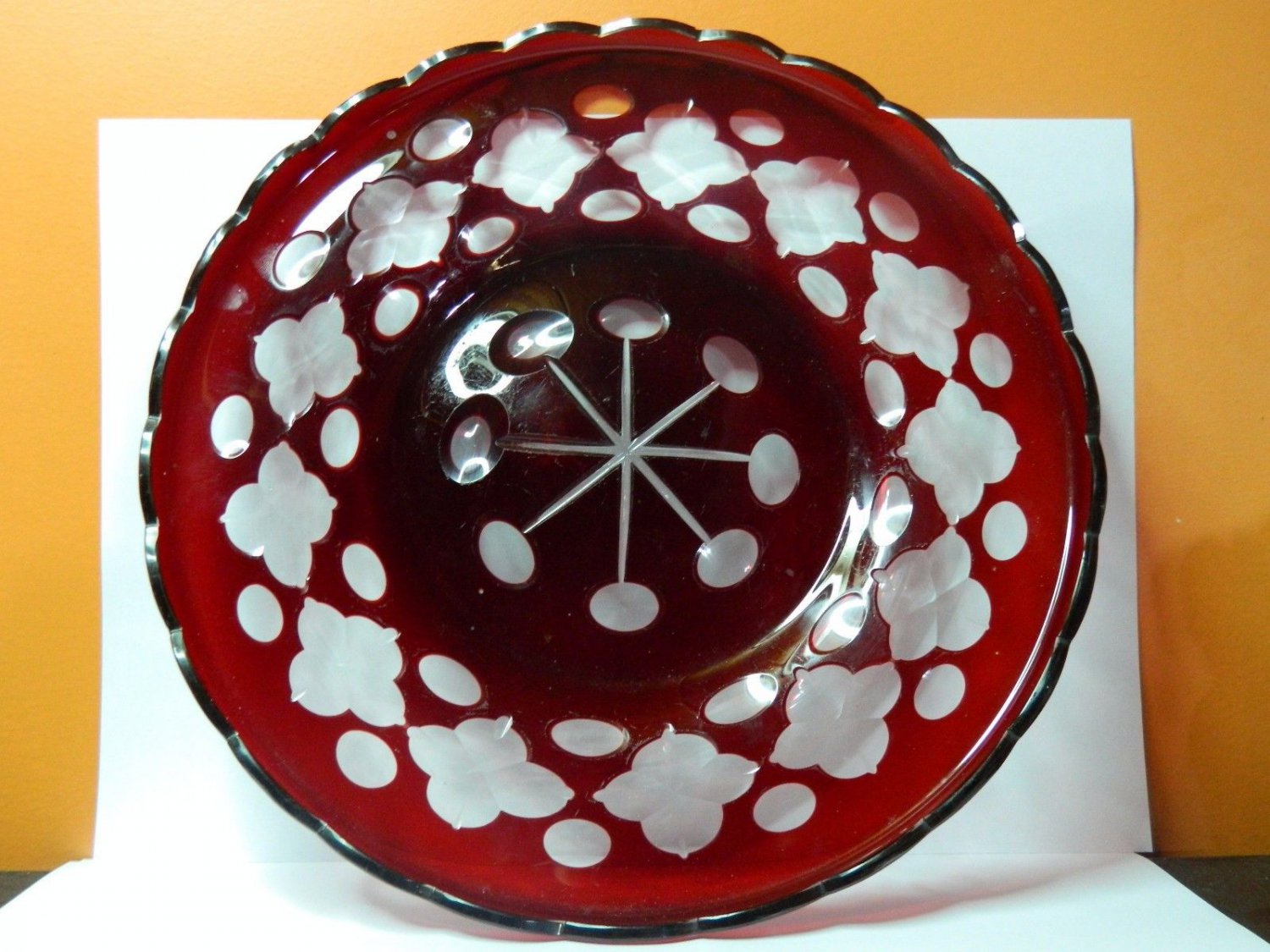 vintage board crystal Center - dish