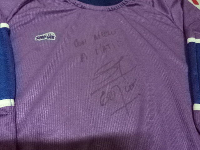 goalkeeper jersey signed By Goycochea Argentina size noys 12 years.