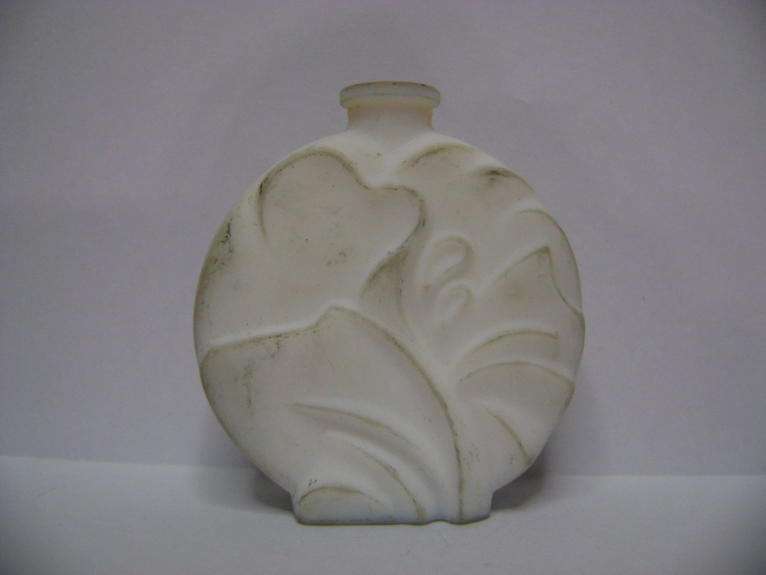 old Art-Deco  glass snuff bottle - perfum-  probably french