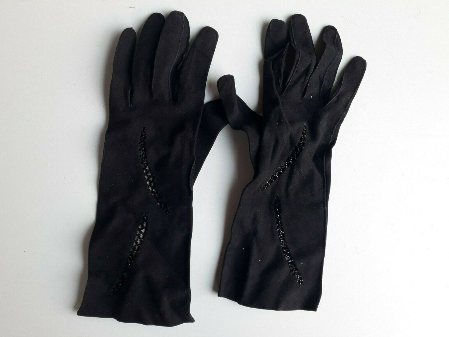 vintage old lady gloves black color
