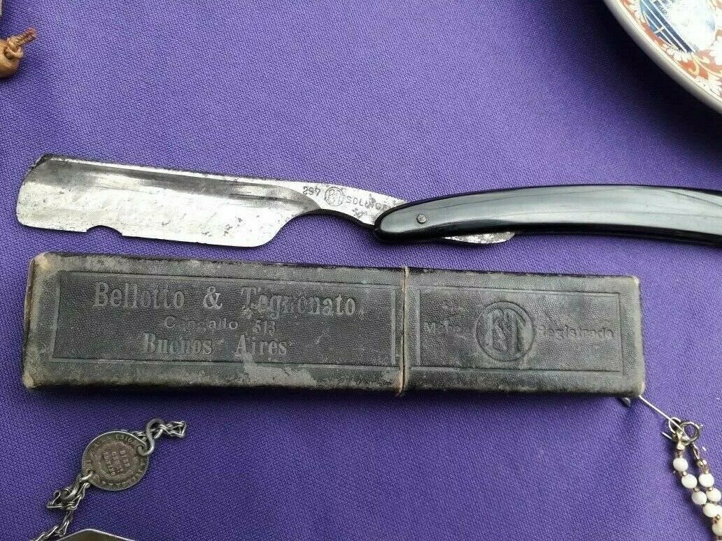 Old Barber Knife, Solingen brand hairdresser with Case