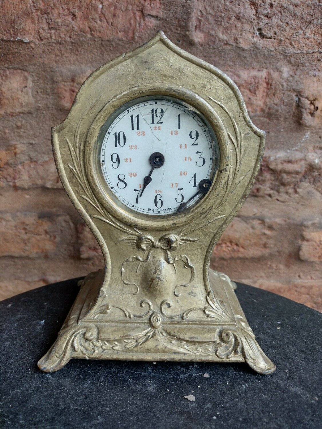 VINTAGE old table clock. Germany Kienzle clock factory Dont Work