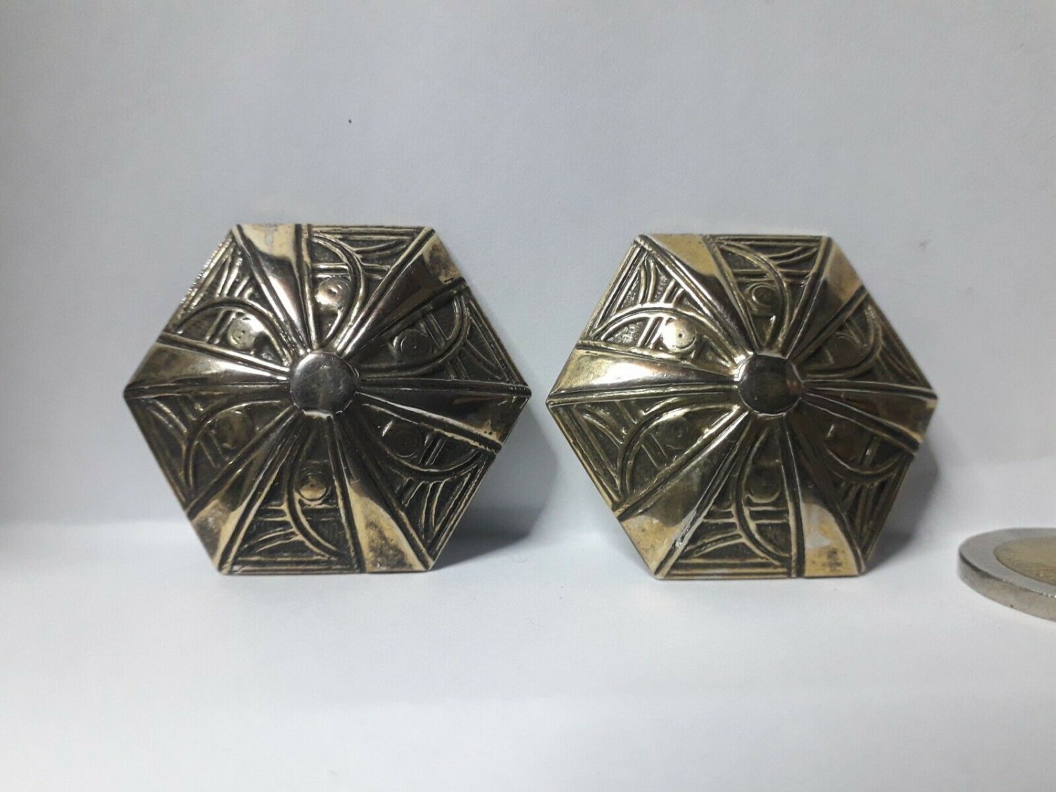 vintage design earring clip  bronze