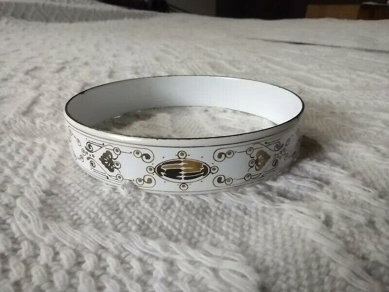 VINTAGE  Old enamel cuff bracelet,  Marlene brand