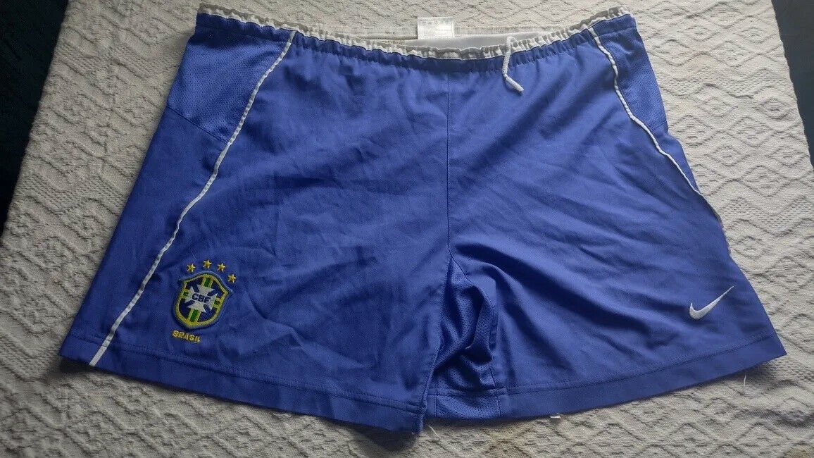 old blue soccer short BRazil  size XL aprox. original  Nike Brand