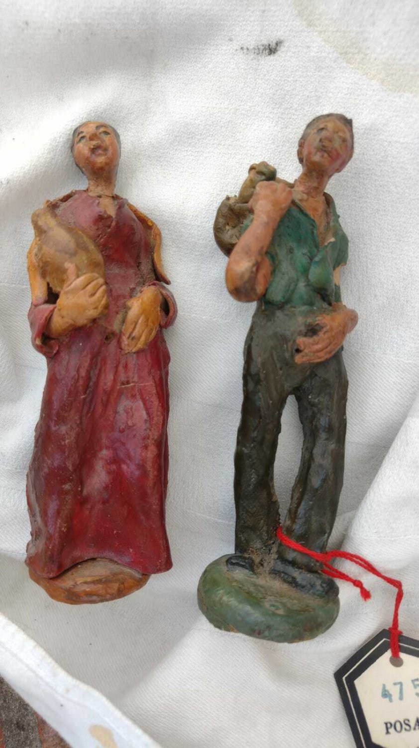 old pair terracote figure Statue  signed G. Bonaccorso with details Italy