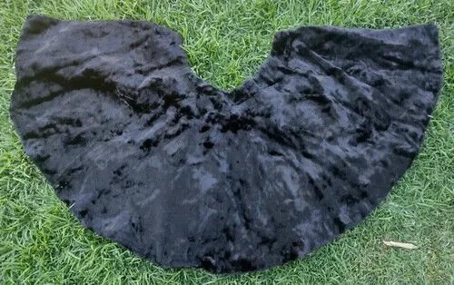 vintage old black synthetic fur cape. very cute good conditions