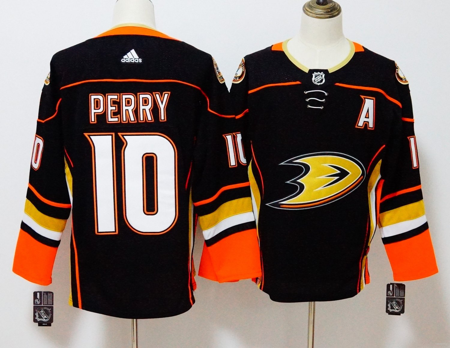 Anaheim Ducks 10 Corey Perry Ice Hockey Jerseys