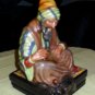 ROYAL DOULTON FIGURINE "THE COBBLER"