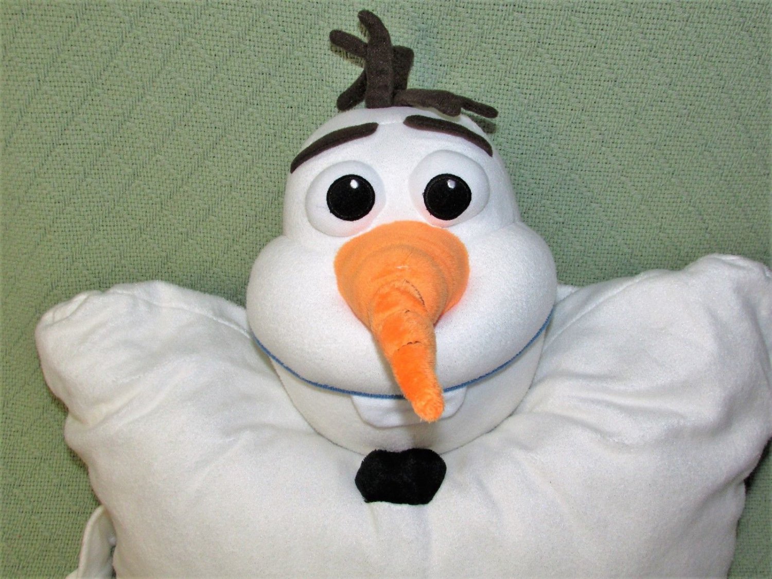 cuddly olaf