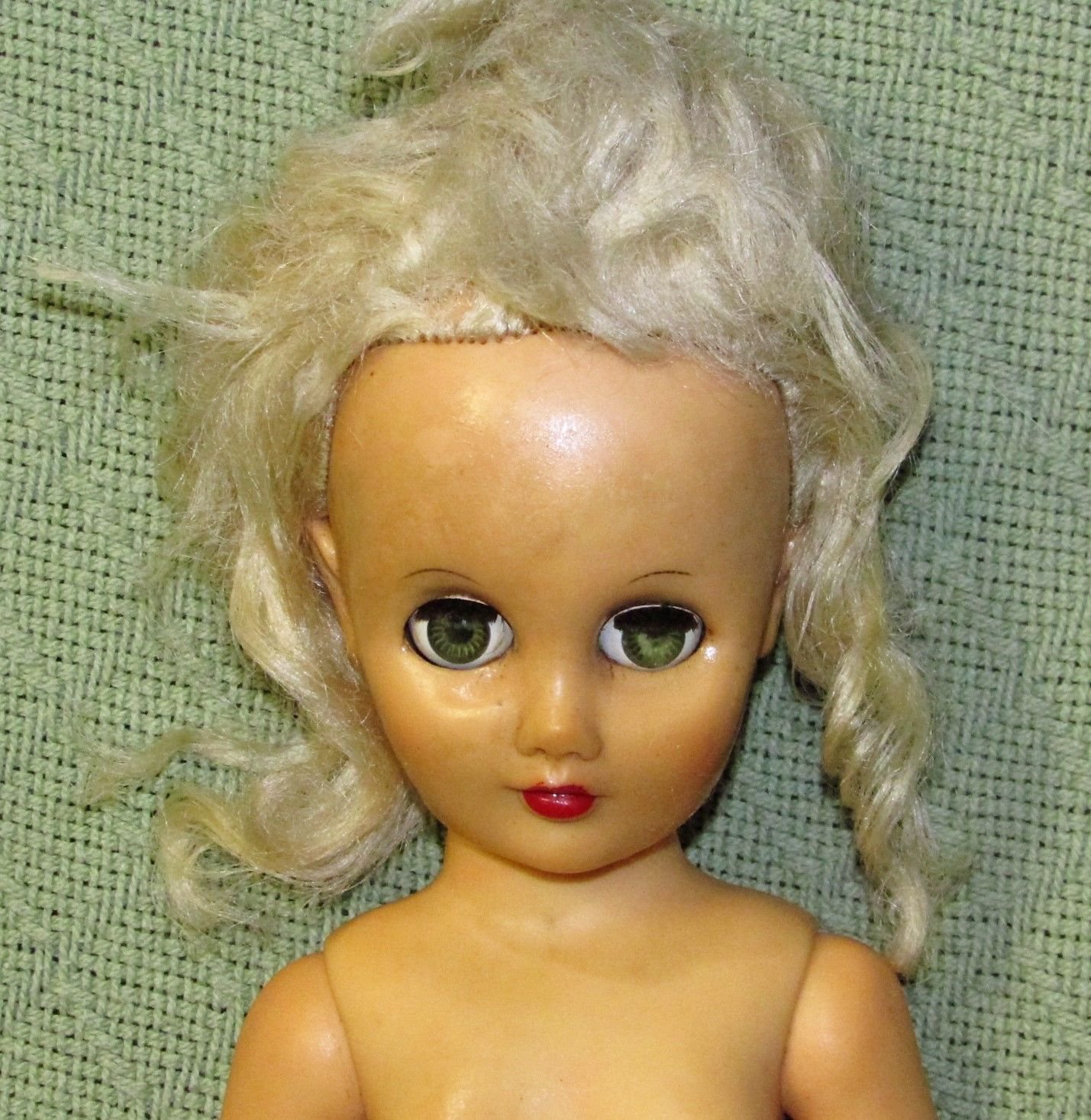 sleepy doll eyes