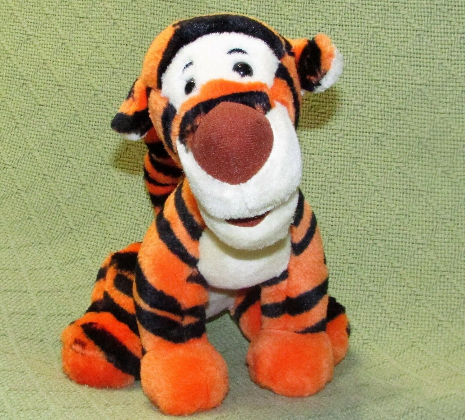 10" VINTAGE TIGGER WINNIE THE POOH PLUSH TIGER STUFFED ANIMAL