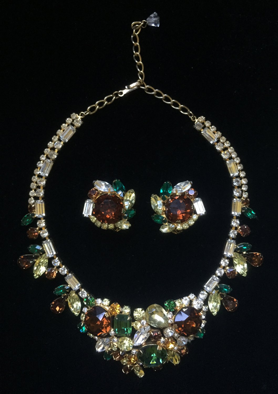 Fabulous Hobe Large Collar Rhinestone Necklace And Earring Set 1986