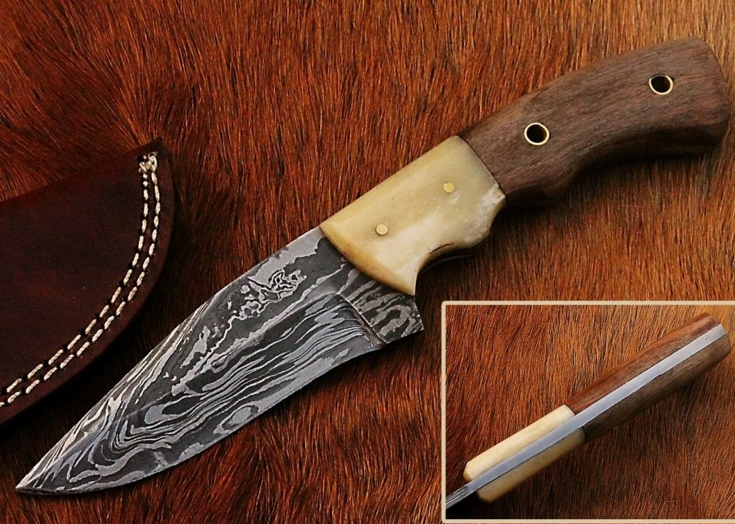 Beautiful Damascus Handmade Hunting knife With Rose Wood Handle