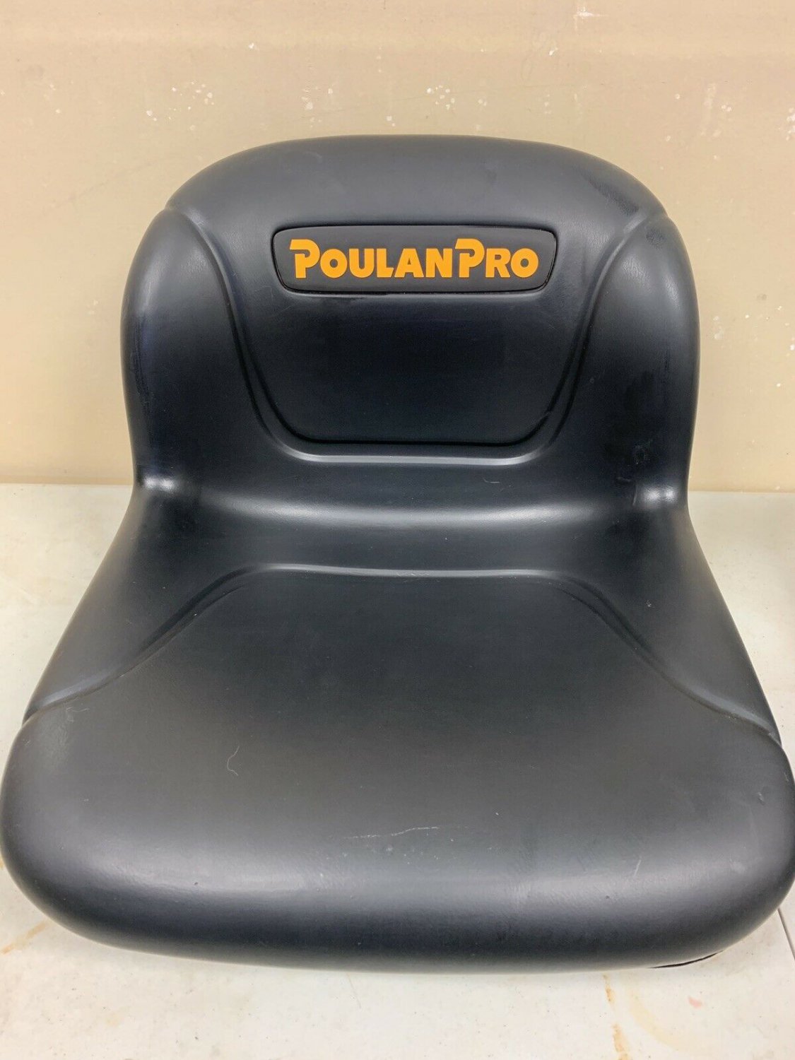 Poulan Pro Lawn Mower Seat Riding Tractor P592797301
