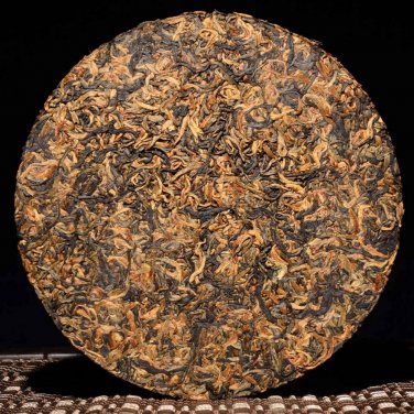 Premium Golden Bud Dianhong Dian Hong Full-Leaf Yunnan Black Tea Pancake Fly Cake 100g