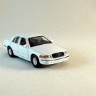 FORD CROWN VICTORIA 1999 WHITE WELLY 1/38 DIECAST CAR COLLECTOR'S MODEL , NEW FORD CROWN VICTORIA 1999 WHITE WELLY 1/38 DIECAST CAR COLLECTOR'S MODEL , NEW