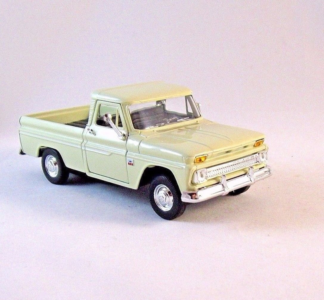 1966 CHEVROLET C10 PICK-UP TRUCK OFF-WHITE WELLY 1/32 DIECAST CAR MODEL ...