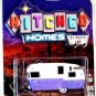 SHASTA AIRFLYTE CARAVAN YEAR 2015 WHITE/PURPLE, GREENLIGHT 1:64 DIECAST MODEL