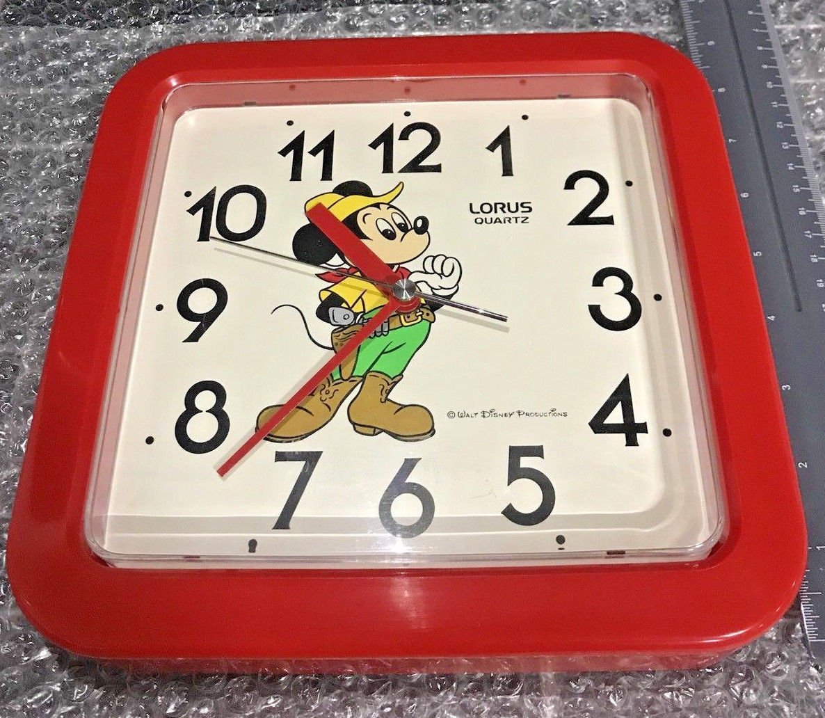 Vintage Mickey Mouse Lorus Wall Clock