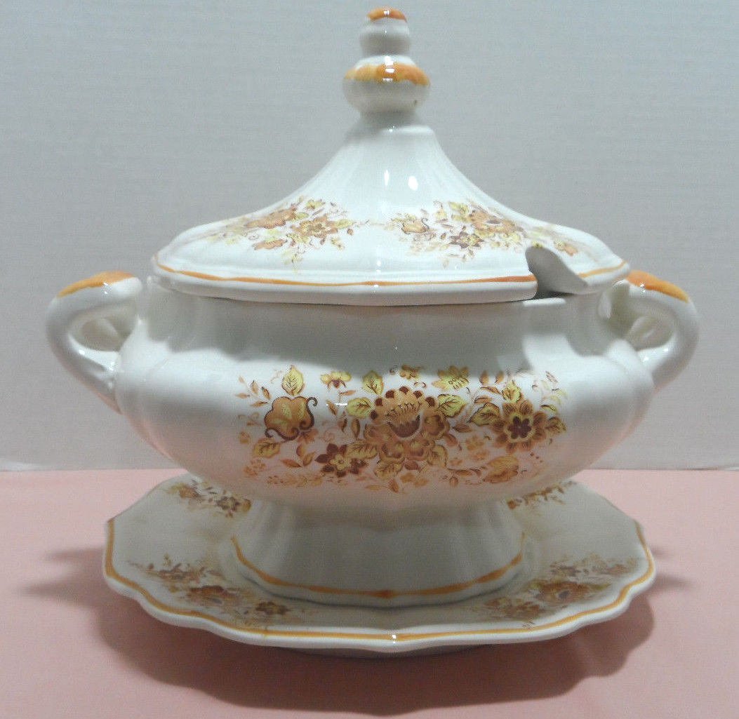 Porcelain Soup Tureen Floral Design Made in Japan