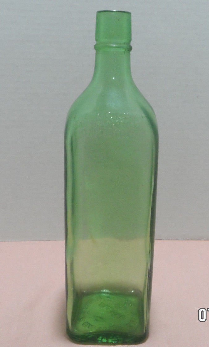 Saurs Liquor Bottle Green Glass Square 10 1/2