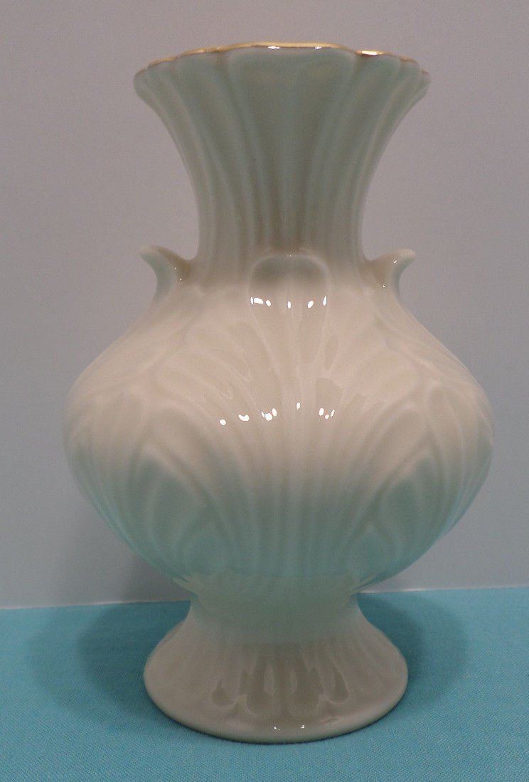 Flower Vase Lenox Bone Colored Accented in Gold Around the Rim USA