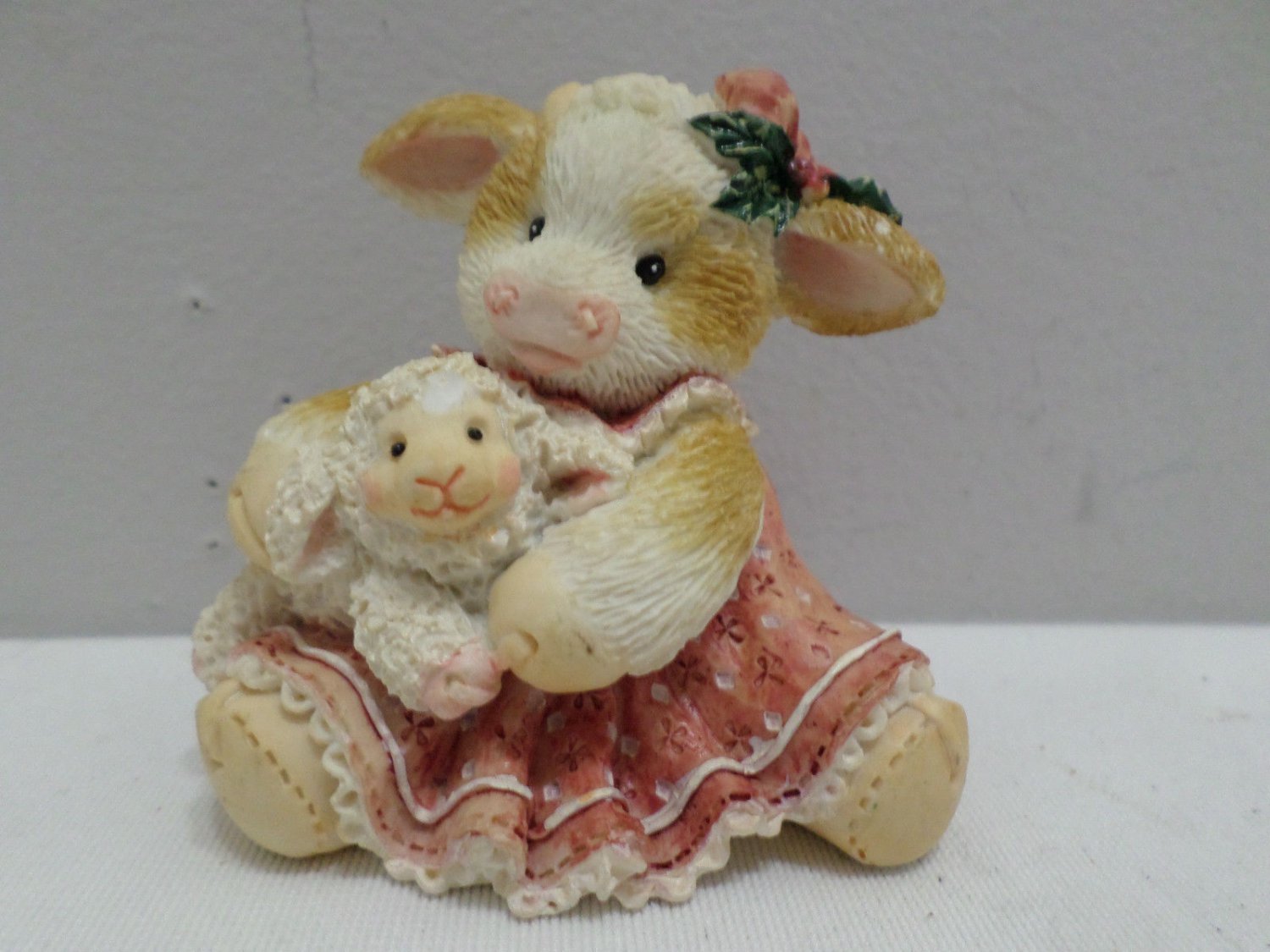 SOLD Mary's Moo Moos Figurine Merry Christmas to Ewe 1994 Enesco by ...