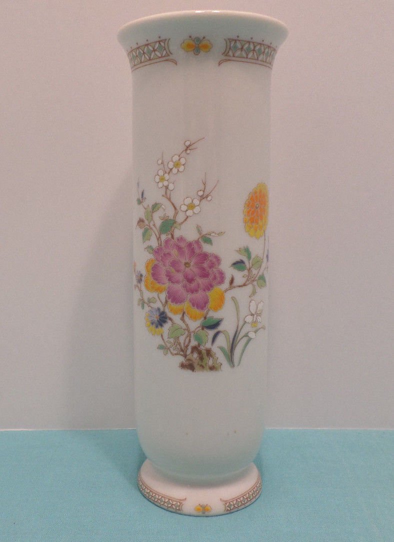 Flower Vase Porcelain by Trina made in Japan Vintage