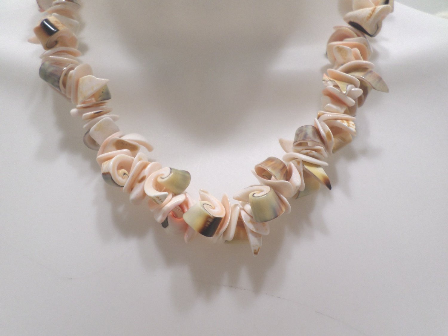 Necklace Natural Pink Seashell Surfer Beach Tribal Jewelry