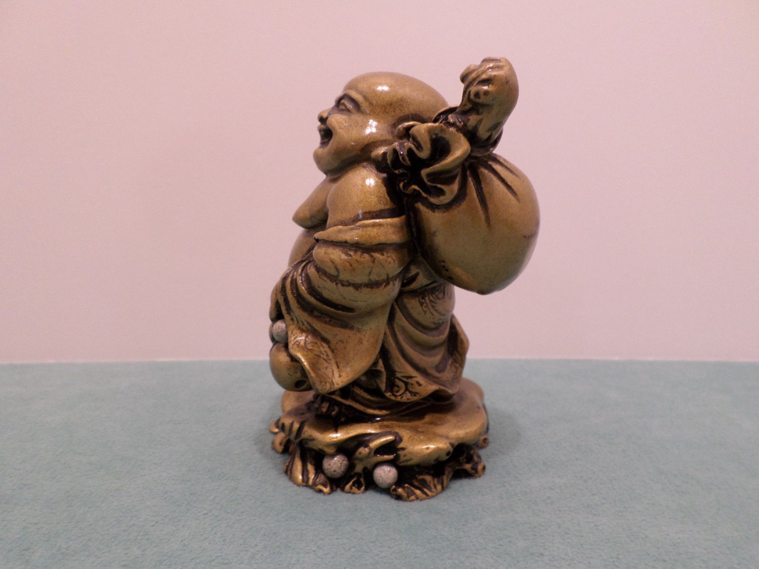 resin laughing buddha statue