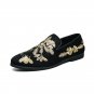 Men's fashionable embroidered loafers