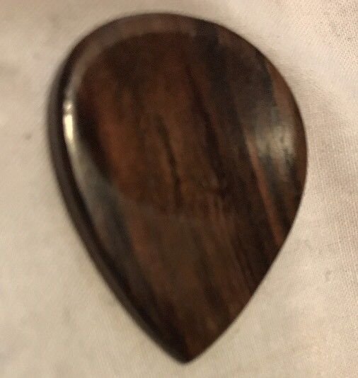 Rosewood Guitar Pick Thumb & Finger Impression Rain-Drop Carved Tonal Quality