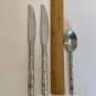TOWLE LIVING COLLECTION CALYPSO Stainless 9" Dinner Knives 6.25" Spoon Wavy Grip