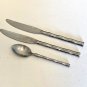 TOWLE LIVING COLLECTION CALYPSO 9" Stainless Dinner Knives 6.25" Spoon Wavy Grip