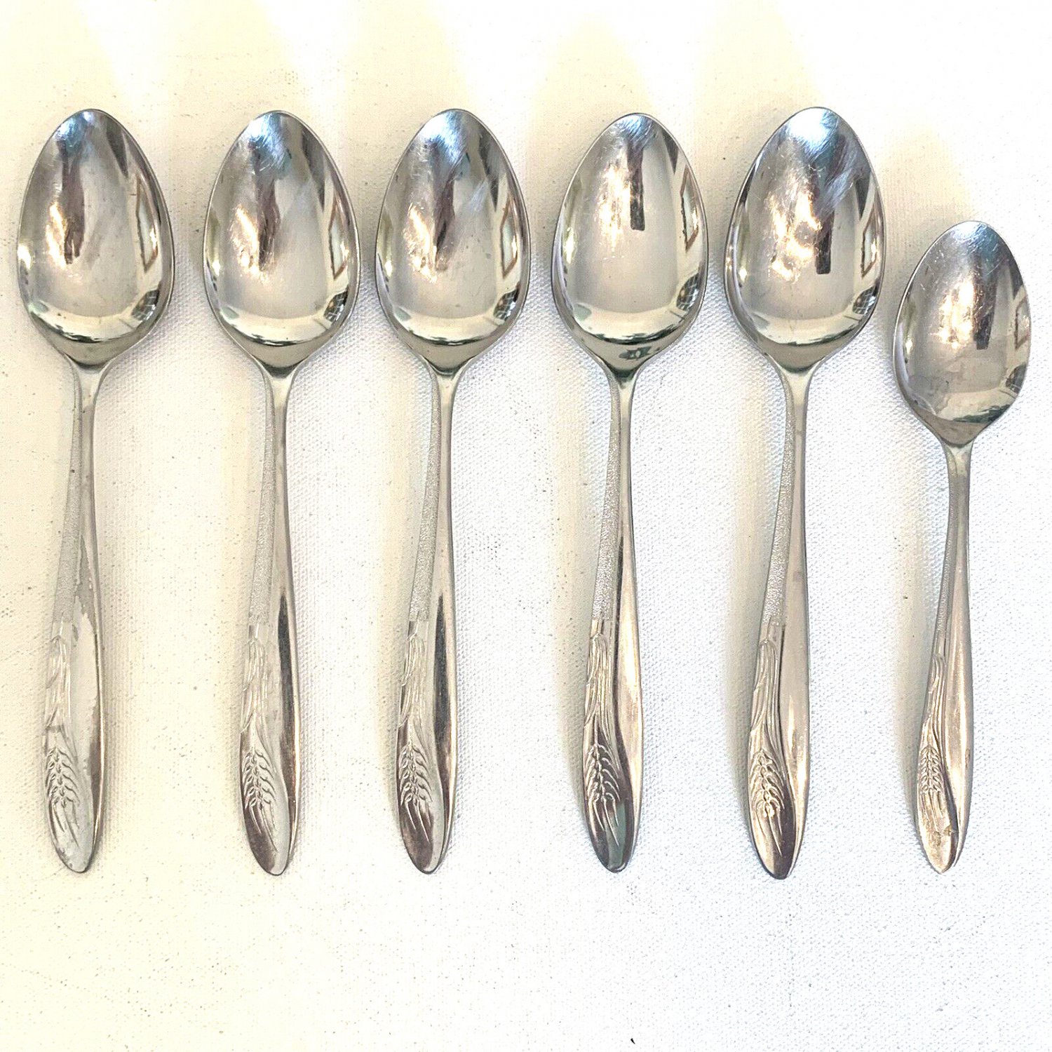 6 Castle Court WHEAT Spoons Stainless Steel Glossy Spoon Set 6.75" & 6" Vintage