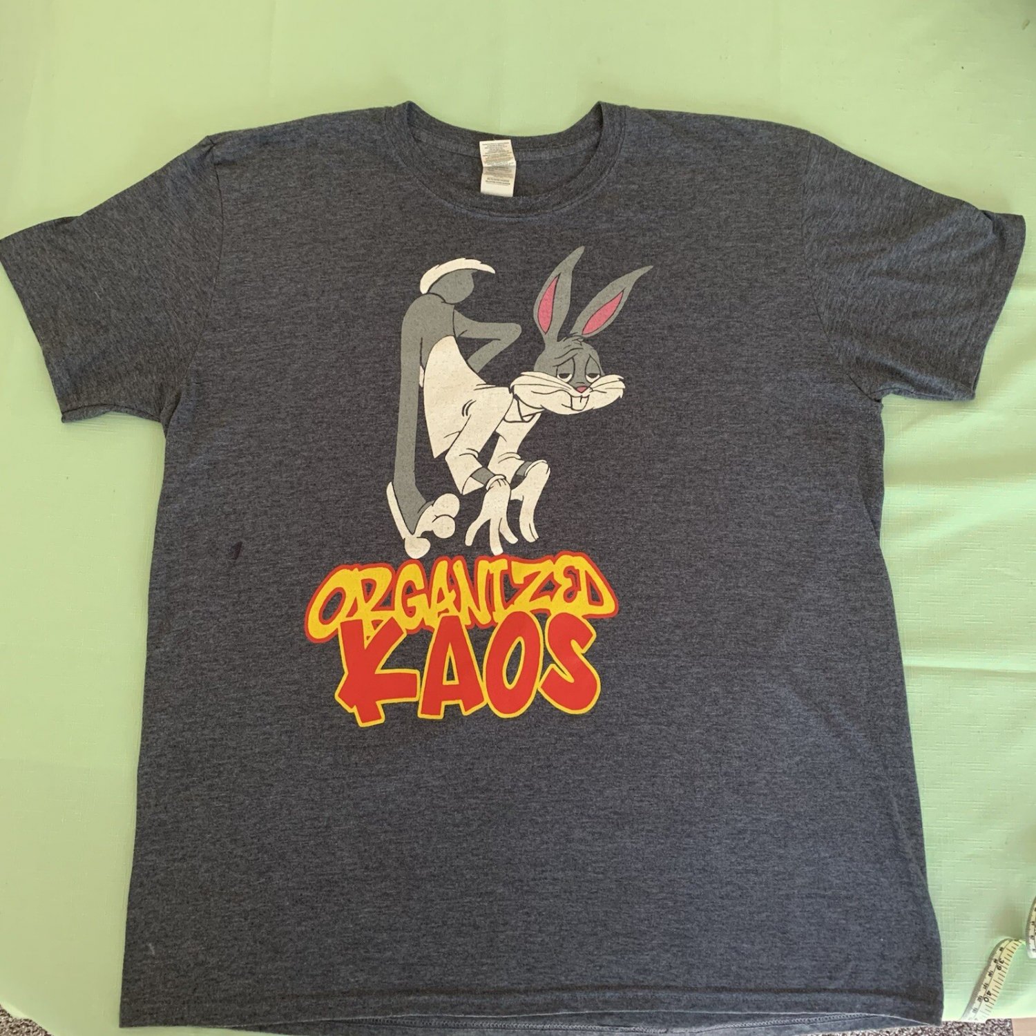 Bugs Bunny ORGANIZED KAOS Graphic Shirt T Shirt Men&acirc;��s XL Grey Tee Vintage 90s