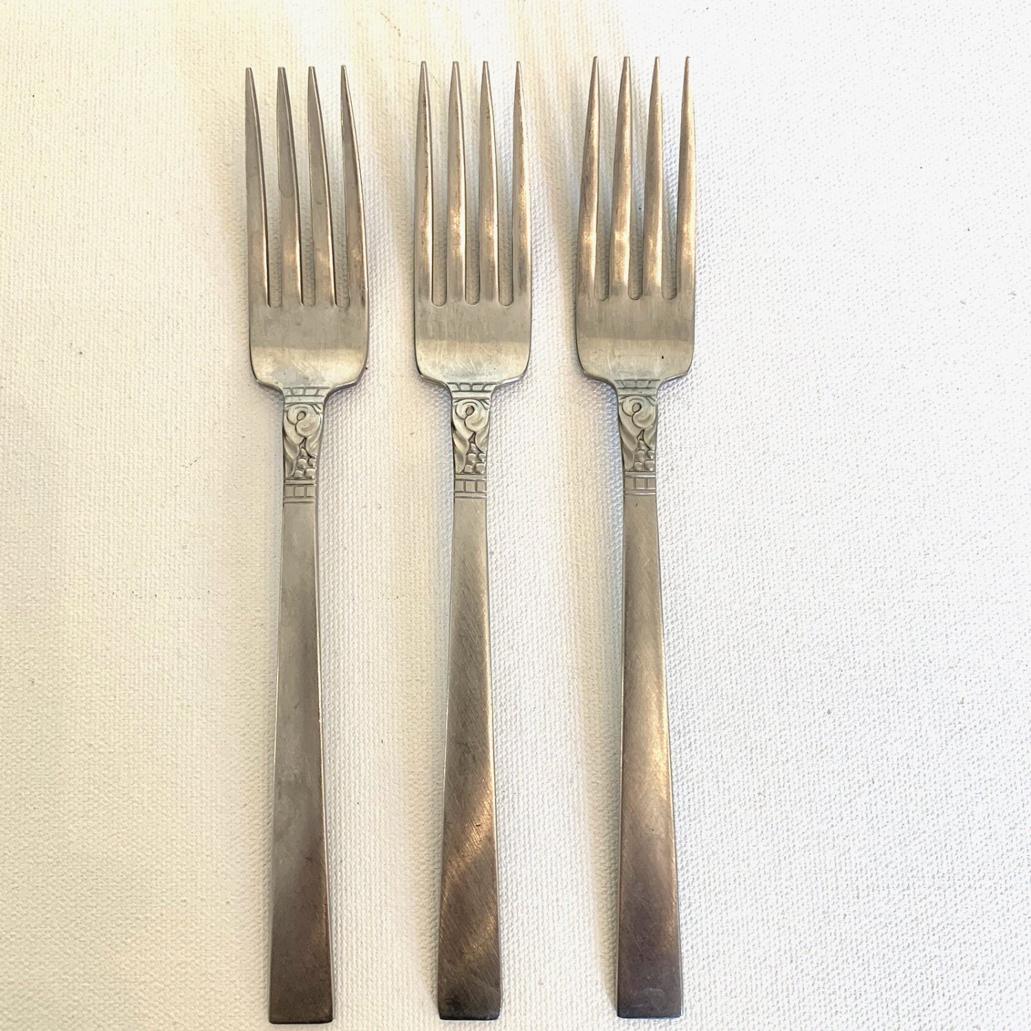 3 Oneida Dalton BROOKWOOD Stainless Burnished Dinner Forks Stainless Steel 7.25"
