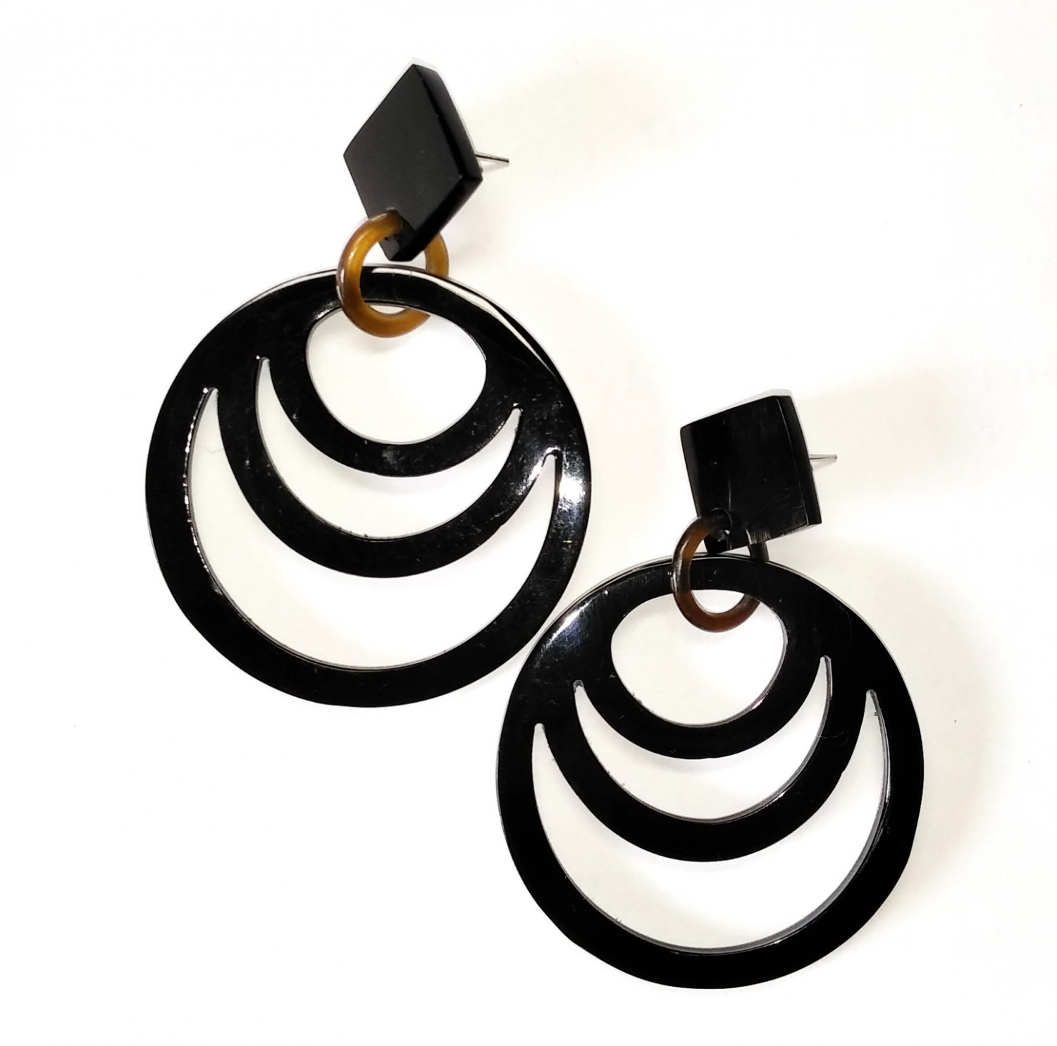 Buffalo horn earrings Beautiful horn earring bijoux corne de buffle