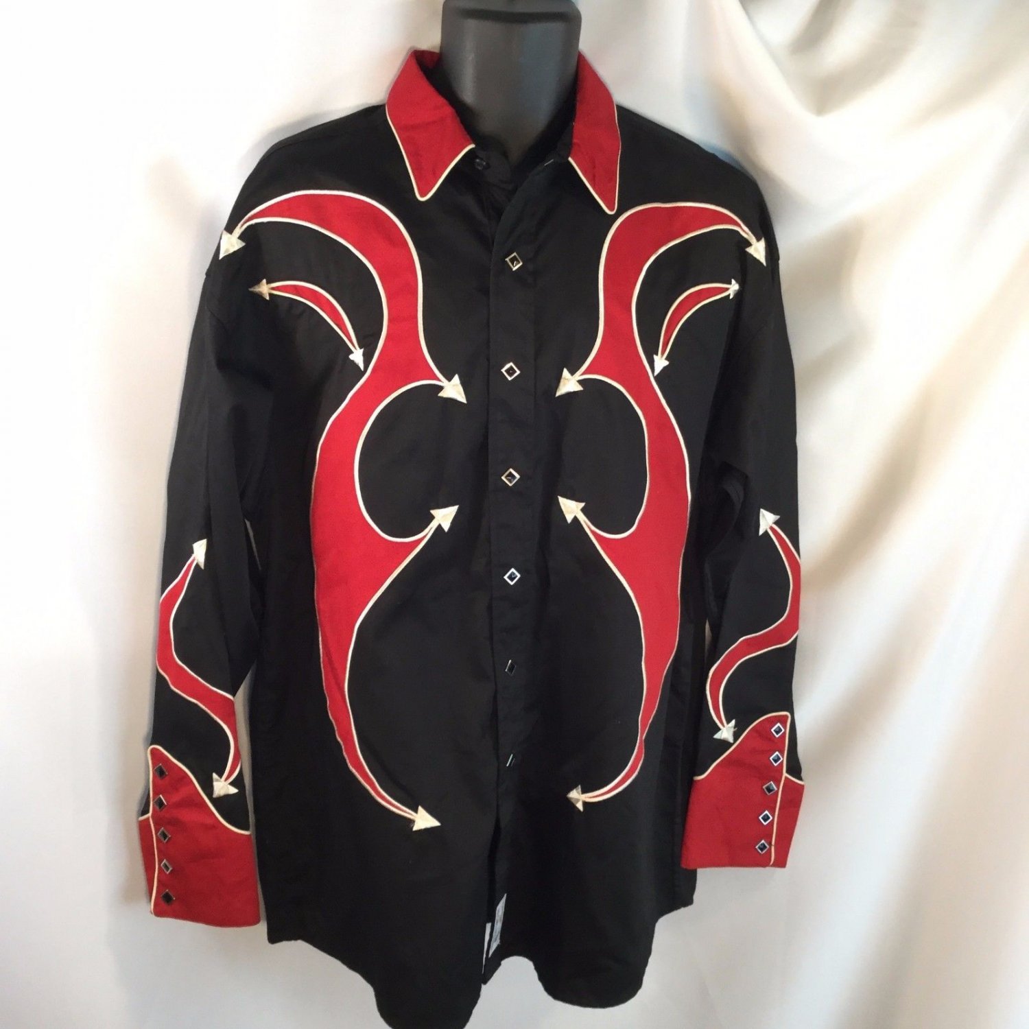 Panhandle Slim Red Black Snap Button Arrow Point Shirt Western Wear L