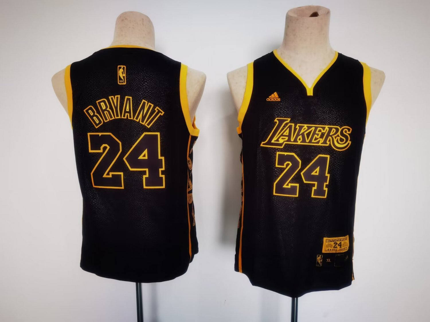 Kobe bryant jersey sales ecrater