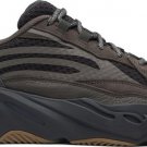 Mens Wmns Yeezy Boost 700 V2 Geode EG6860
