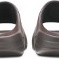Mens Wmns Yeezy Slides Soot G55495
